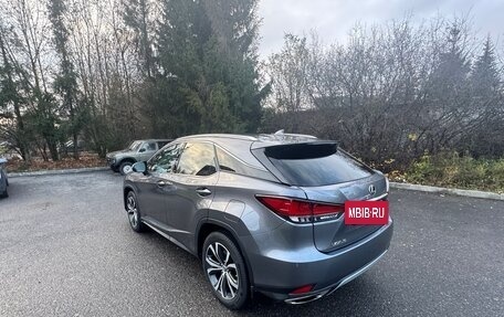 Lexus RX IV рестайлинг, 2021 год, 5 800 000 рублей, 12 фотография