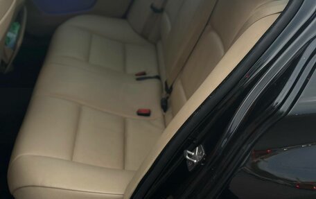 BMW 5 серия, 2012 год, 1 999 000 рублей, 13 фотография