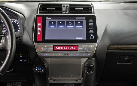 Toyota Land Cruiser Prado 150 рестайлинг 2, 2021 год, 6 898 000 рублей, 15 фотография