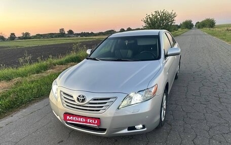 Toyota Camry, 2008 год, 1 300 000 рублей, 10 фотография