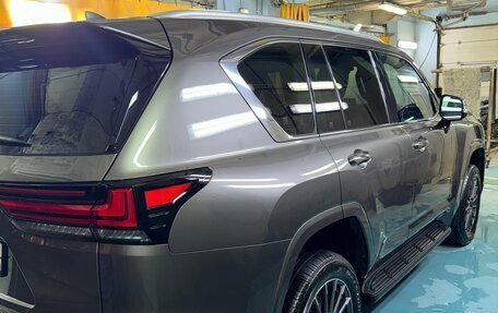 Lexus LX, 2024 год, 13 300 000 рублей, 4 фотография