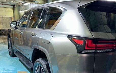 Lexus LX, 2024 год, 13 300 000 рублей, 6 фотография