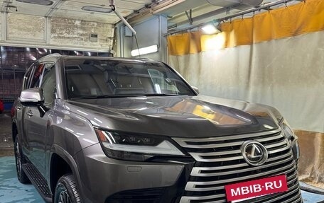 Lexus LX, 2024 год, 13 300 000 рублей, 3 фотография