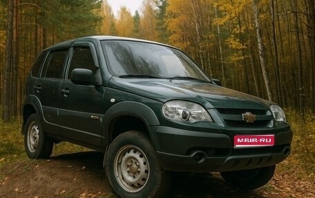 Chevrolet Niva I рестайлинг, 2011 год, 450 000 рублей, 1 фотография