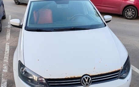 Volkswagen Polo VI (EU Market), 2011 год, 630 000 рублей, 2 фотография