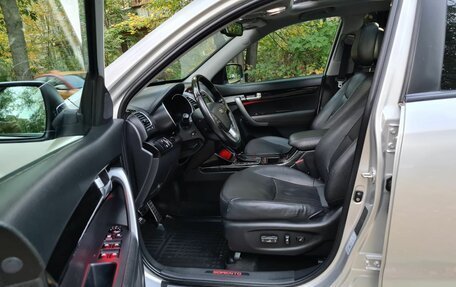 KIA Sorento II рестайлинг, 2013 год, 1 690 000 рублей, 34 фотография