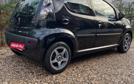 Peugeot 107 I рестайлинг, 2012 год, 610 000 рублей, 6 фотография