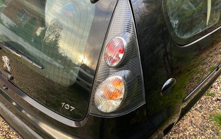 Peugeot 107 I рестайлинг, 2012 год, 610 000 рублей, 18 фотография