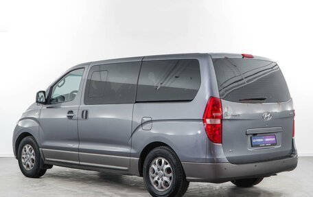 Hyundai H-1 II рестайлинг, 2010 год, 1 218 700 рублей, 2 фотография