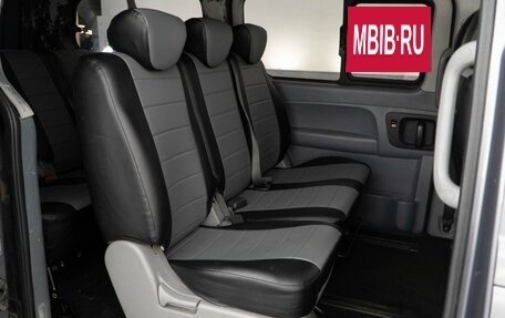 Hyundai H-1 II рестайлинг, 2010 год, 1 218 700 рублей, 7 фотография