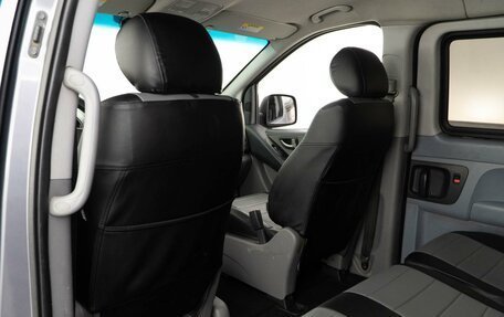 Hyundai H-1 II рестайлинг, 2010 год, 1 218 700 рублей, 13 фотография