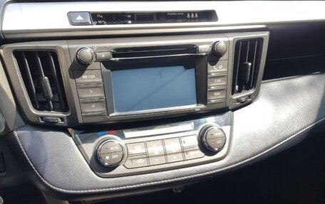 Toyota RAV4, 2015 год, 1 550 000 рублей, 7 фотография