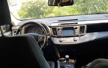 Toyota RAV4, 2015 год, 1 550 000 рублей, 5 фотография