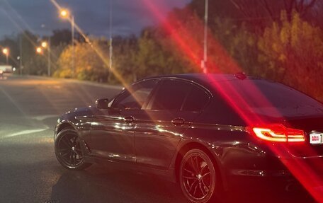 BMW 5 серия, 2018 год, 2 300 000 рублей, 3 фотография