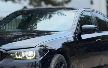 BMW 5 серия, 2018 год, 2 300 000 рублей, 5 фотография