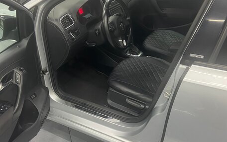 Volkswagen Polo VI (EU Market), 2014 год, 800 000 рублей, 2 фотография