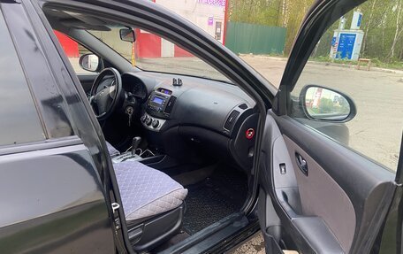 Hyundai Elantra IV, 2010 год, 600 000 рублей, 2 фотография