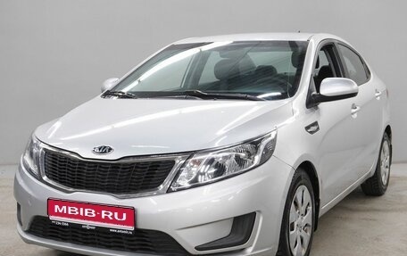 KIA Rio III рестайлинг, 2013 год, 590 000 рублей, 1 фотография
