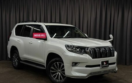 Toyota Land Cruiser Prado 150 рестайлинг 2, 2021 год, 5 899 888 рублей, 2 фотография