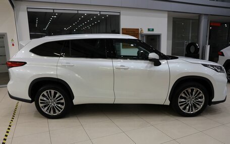 Toyota Highlander, 2025 год, 6 500 000 рублей, 8 фотография