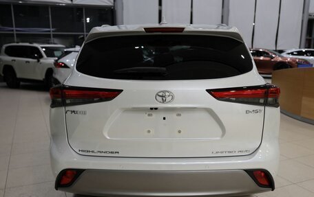 Toyota Highlander, 2025 год, 6 500 000 рублей, 6 фотография