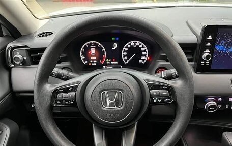 Honda Vezel, 2023 год, 2 250 000 рублей, 12 фотография