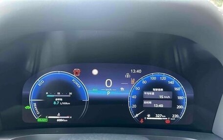 Toyota Vellfire, 2023 год, 16 700 000 рублей, 9 фотография