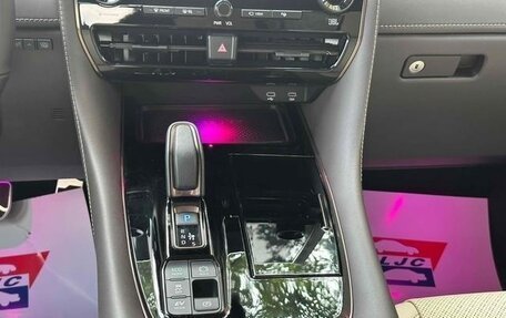 Toyota Vellfire, 2023 год, 16 700 000 рублей, 21 фотография