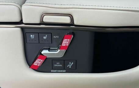 Toyota Vellfire, 2023 год, 16 700 000 рублей, 19 фотография