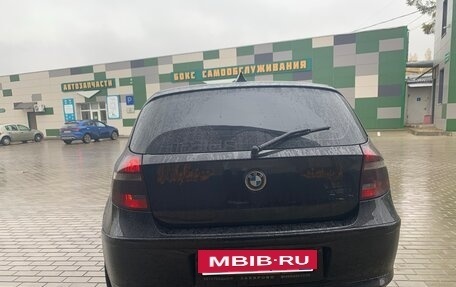 BMW 1 серия, 2011 год, 650 000 рублей, 5 фотография