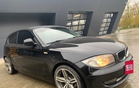 BMW 1 серия, 2011 год, 650 000 рублей, 7 фотография
