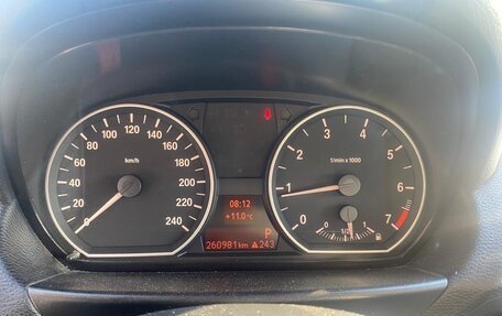 BMW 1 серия, 2011 год, 650 000 рублей, 19 фотография