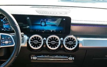 Mercedes-Benz GLB, 2022 год, 2 560 000 рублей, 14 фотография