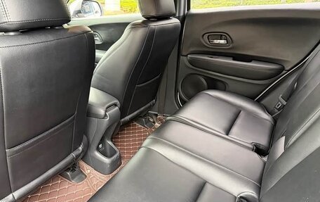 Honda HR-V II, 2021 год, 1 600 000 рублей, 18 фотография