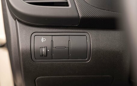 Hyundai Solaris II рестайлинг, 2014 год, 980 000 рублей, 17 фотография