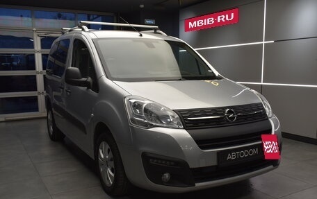 Opel Combo, 2021 год, 1 699 000 рублей, 3 фотография