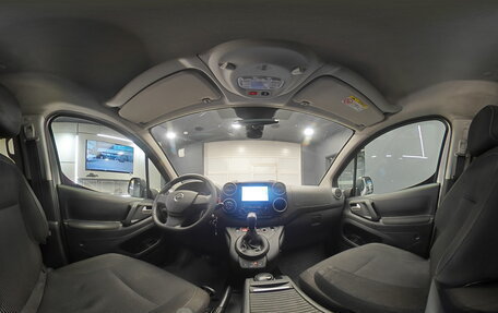 Opel Combo, 2021 год, 1 699 000 рублей, 25 фотография