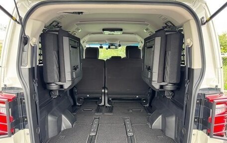 Mitsubishi Delica D:5 I, 2021 год, 2 720 000 рублей, 34 фотография