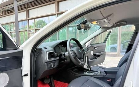 BMW 1 серия, 2022 год, 1 500 000 рублей, 7 фотография