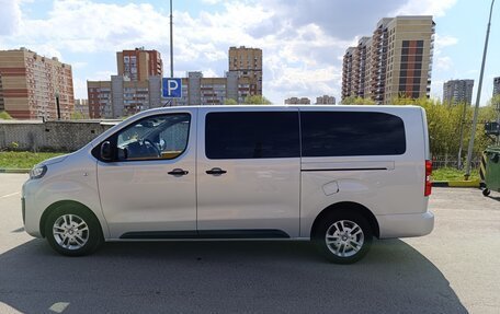 Peugeot Traveller I, 2022 год, 3 295 000 рублей, 5 фотография