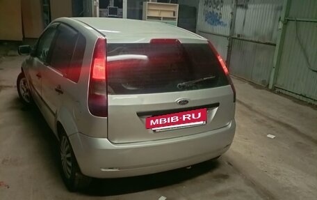 Ford Fiesta, 2004 год, 300 000 рублей, 5 фотография