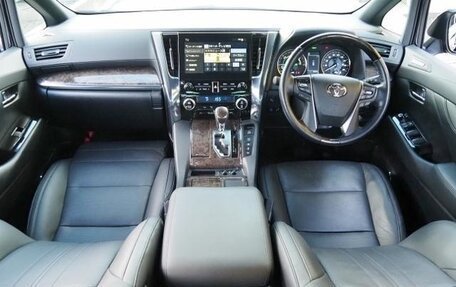 Toyota Alphard III, 2022 год, 4 100 999 рублей, 15 фотография