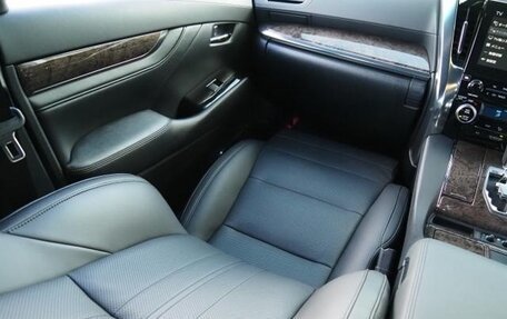 Toyota Alphard III, 2022 год, 4 100 999 рублей, 32 фотография