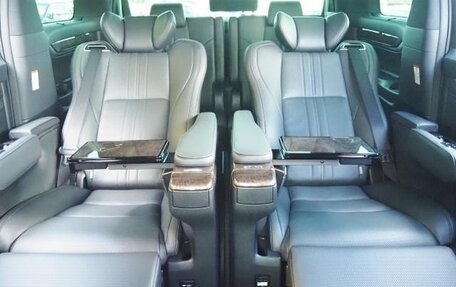 Toyota Alphard III, 2022 год, 4 100 999 рублей, 27 фотография