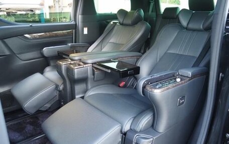 Toyota Alphard III, 2022 год, 4 100 999 рублей, 26 фотография