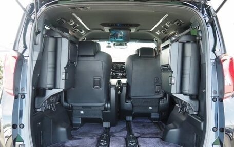 Toyota Alphard III, 2022 год, 4 100 999 рублей, 30 фотография