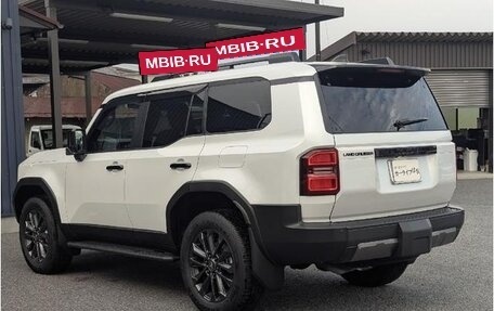 Toyota Land Cruiser Prado, 2023 год, 6 000 999 рублей, 6 фотография