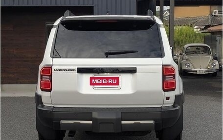Toyota Land Cruiser Prado, 2023 год, 6 000 999 рублей, 7 фотография