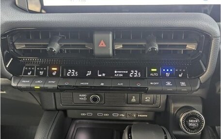 Toyota Land Cruiser Prado, 2023 год, 6 000 999 рублей, 24 фотография