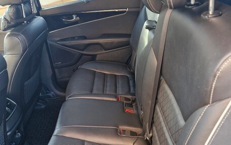 KIA Sorento III Prime рестайлинг, 2018 год, 3 250 000 рублей, 10 фотография